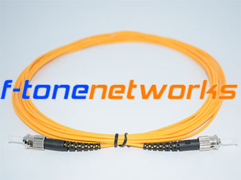 电信级FC/UPC-SC/UPC 多模OM2 50/125 单芯光纤跳线φ2.0-3.0